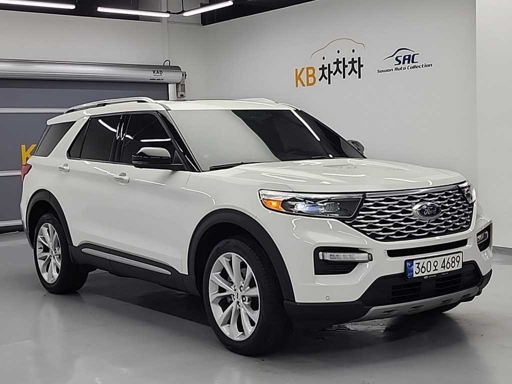 포드 익스플로러 익스플로러 6세대 3.0 AWD 플래티넘 이미지 4