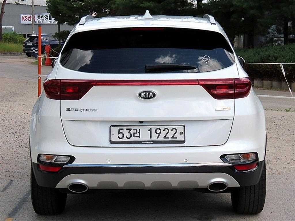 기아 스포티지 스포티지 더 볼드 1.6 디젤 2WD 프레스티지 이미지 4