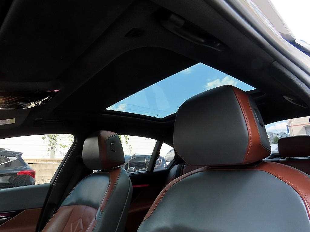 BMW 5시리즈 5시리즈 (G60) 530i xDrive M 스포츠 이미지 17