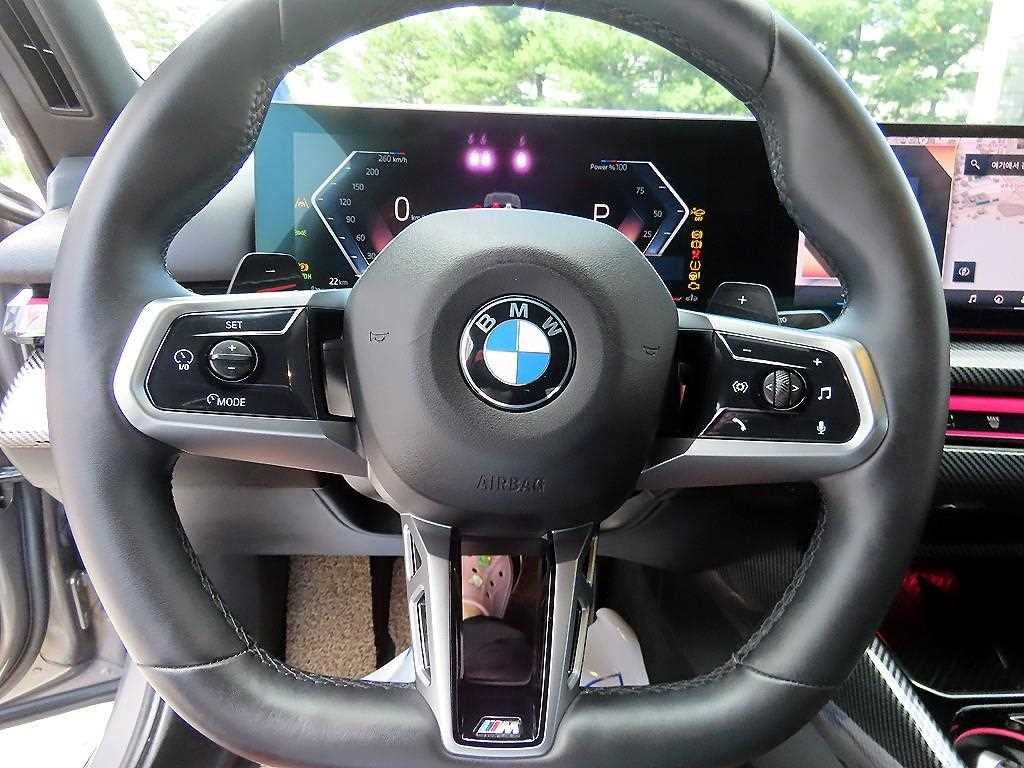 BMW 5시리즈 5시리즈 (G60) 530i xDrive M 스포츠 이미지 8