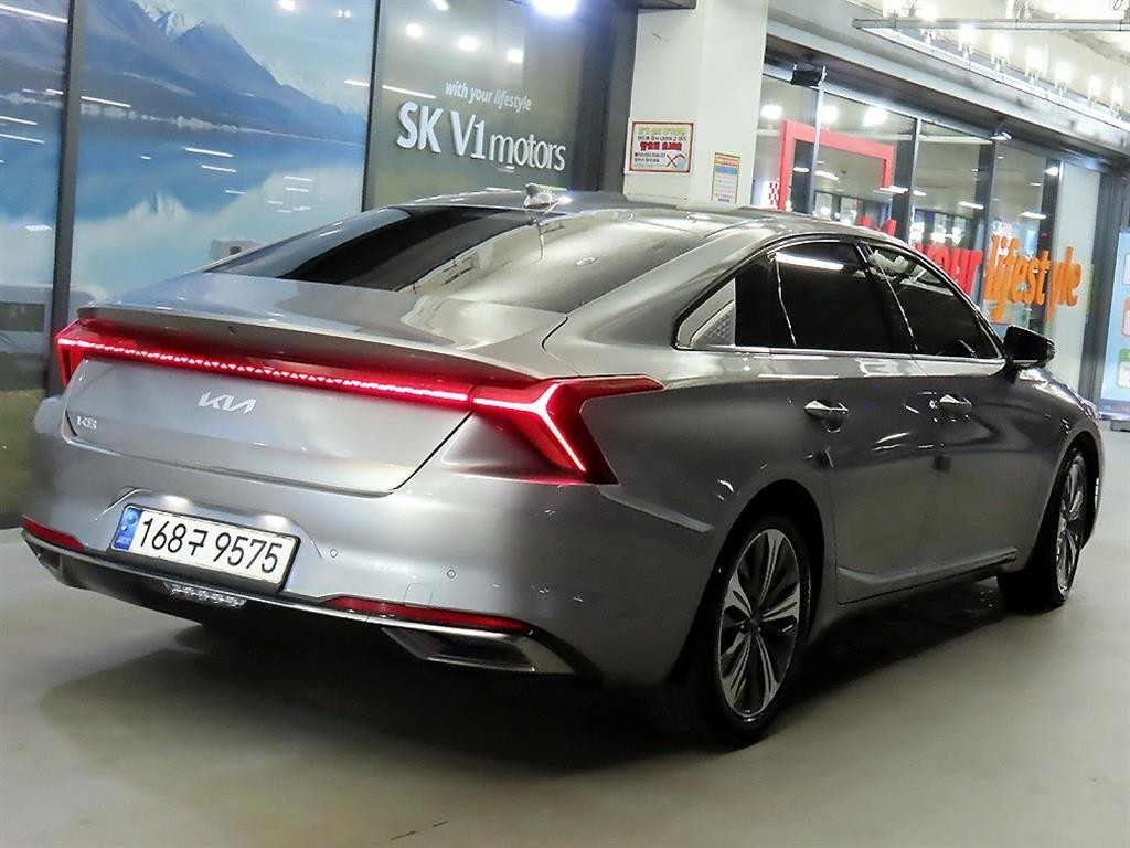 기아 K8 2.5 2WD 시그니처 이미지 4