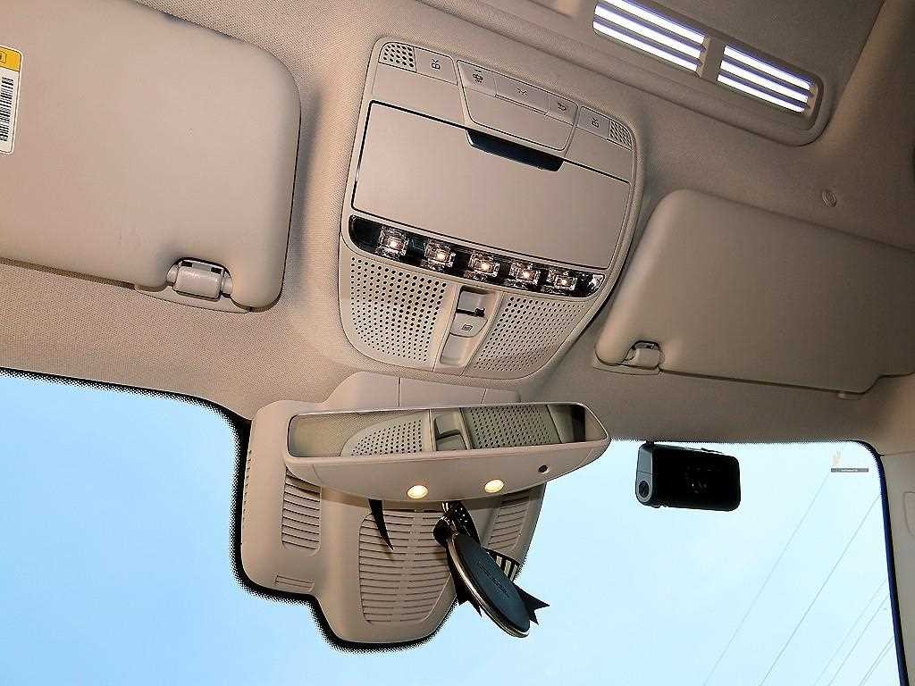 벤츠 E 클래스 E-클래스 W213 E200 아방가르드 이미지 16