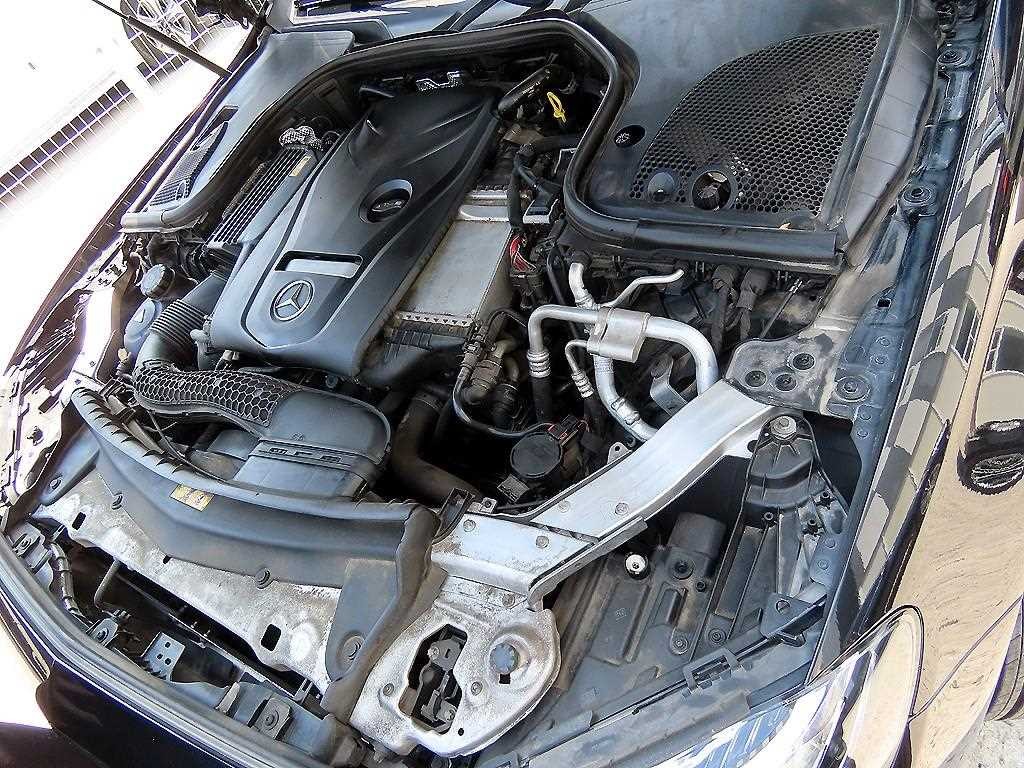 벤츠 E 클래스 E-클래스 W213 E200 아방가르드 이미지 19