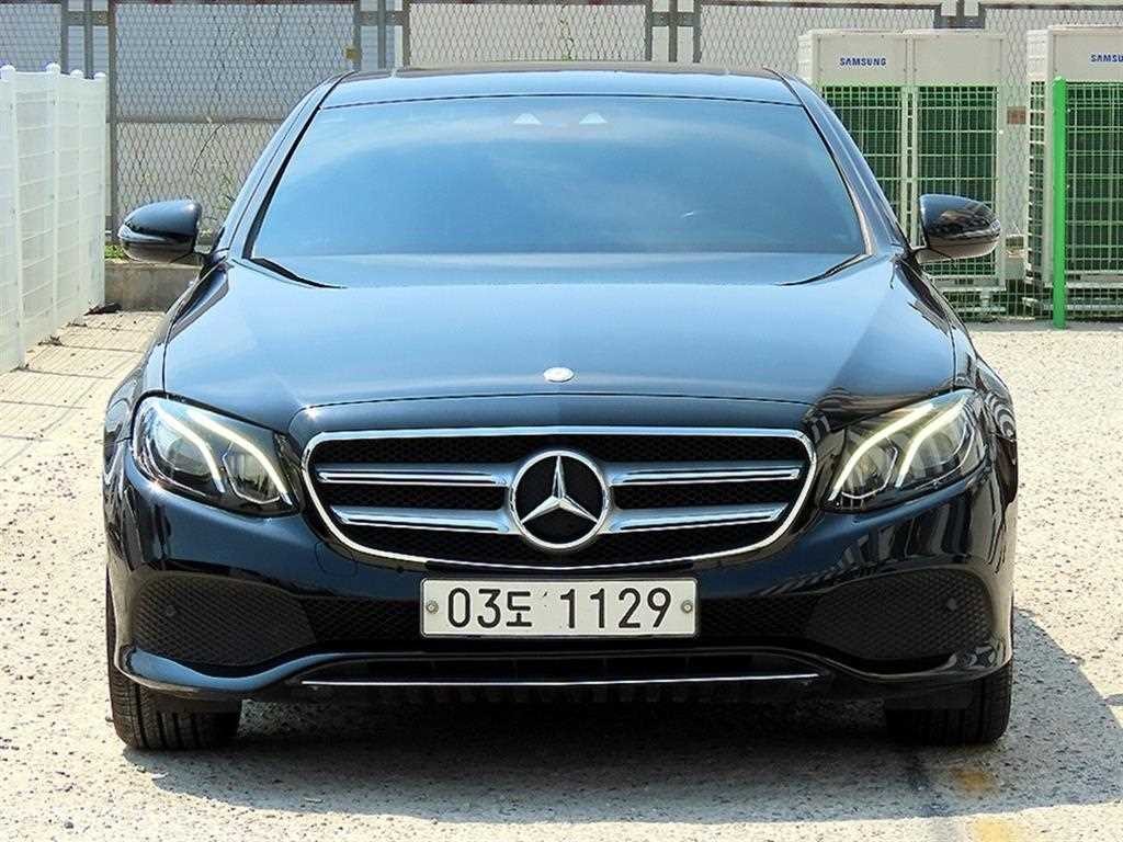 벤츠 E 클래스 E-클래스 W213 E200 아방가르드 이미지 2