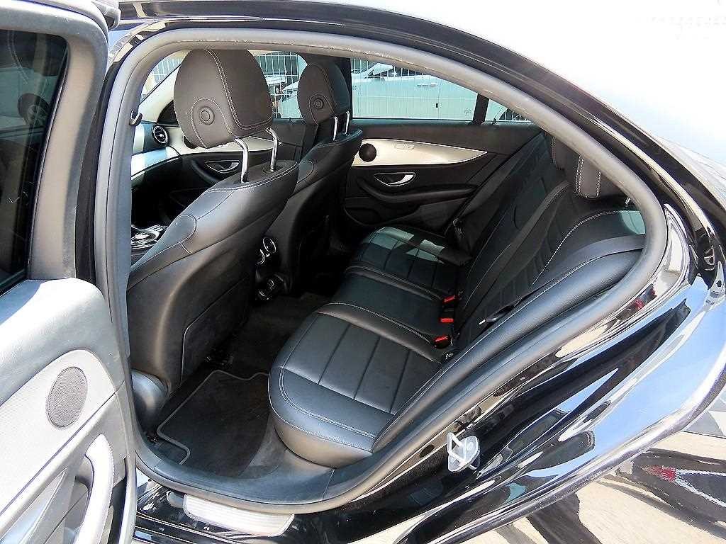 벤츠 E 클래스 E-클래스 W213 E200 아방가르드 이미지 6