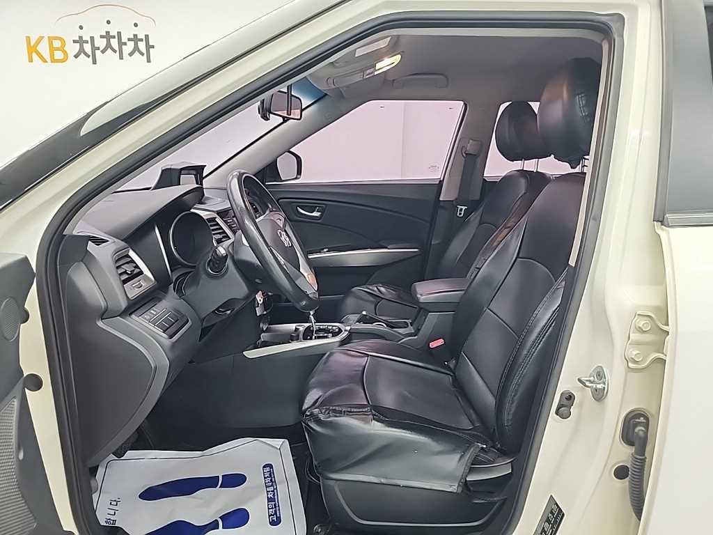 KG모빌리티(쌍용) 티볼리 디젤 2WD 1.6 VX 이미지 10