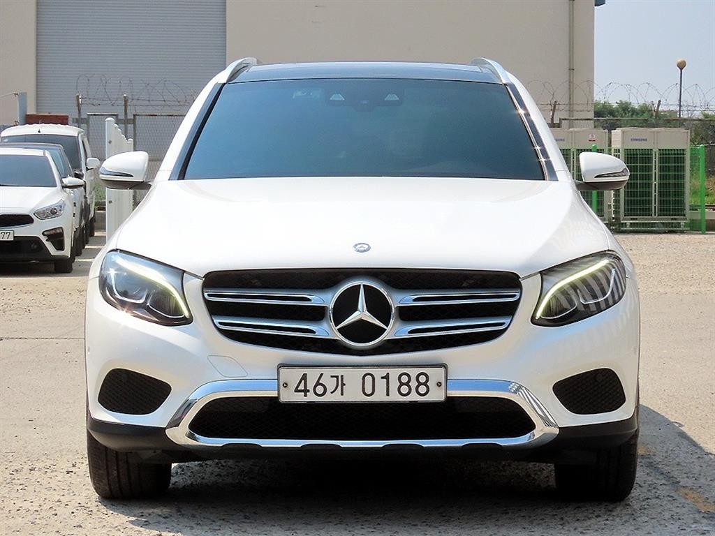벤츠 GLC 클래스 GLC클래스 X253 GLC 220 d 4MAITC 프리미엄 이미지 1