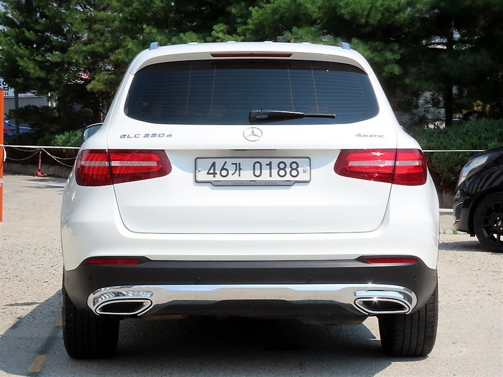 벤츠 GLC 클래스 GLC클래스 X253 GLC 220 d 4MAITC 프리미엄 이미지 4