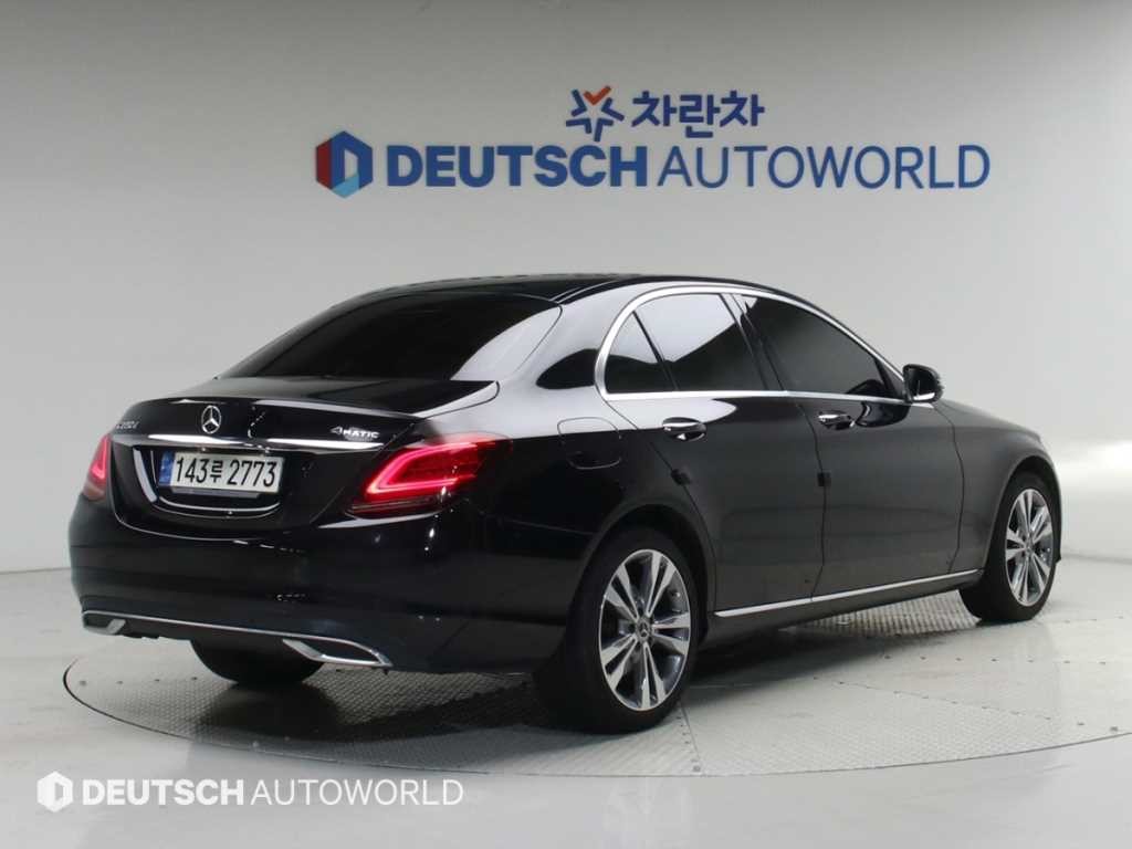 벤츠 C 클래스 C클래스 W205 C220 d 4MATIC 아방가르드 이미지 2