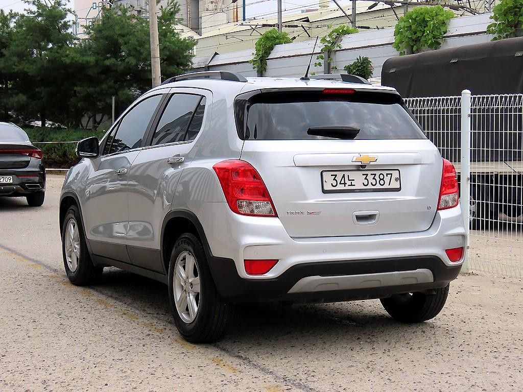 쉐보레 트랙스 더뉴트랙스 가솔린 1.4 LT 디럭스 이미지 3