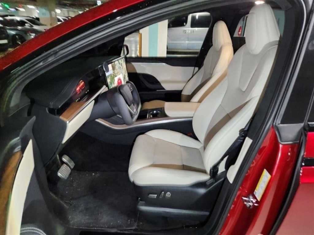 테슬라 모델 X AWD 이미지 10