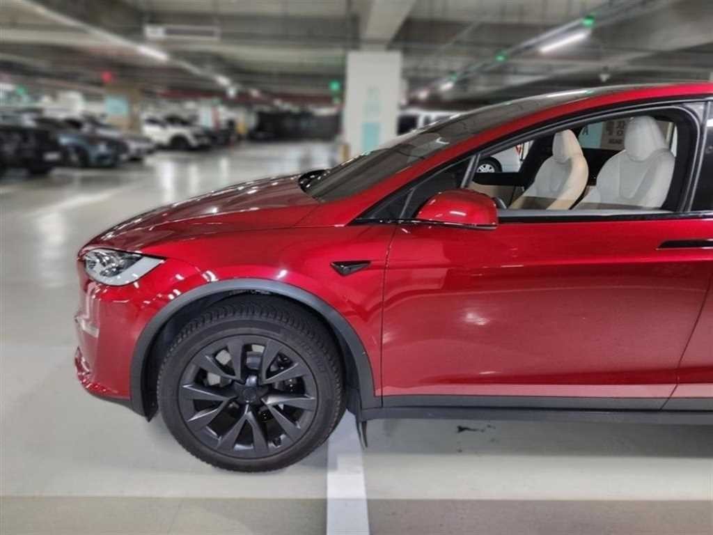 테슬라 모델 X AWD 이미지 4