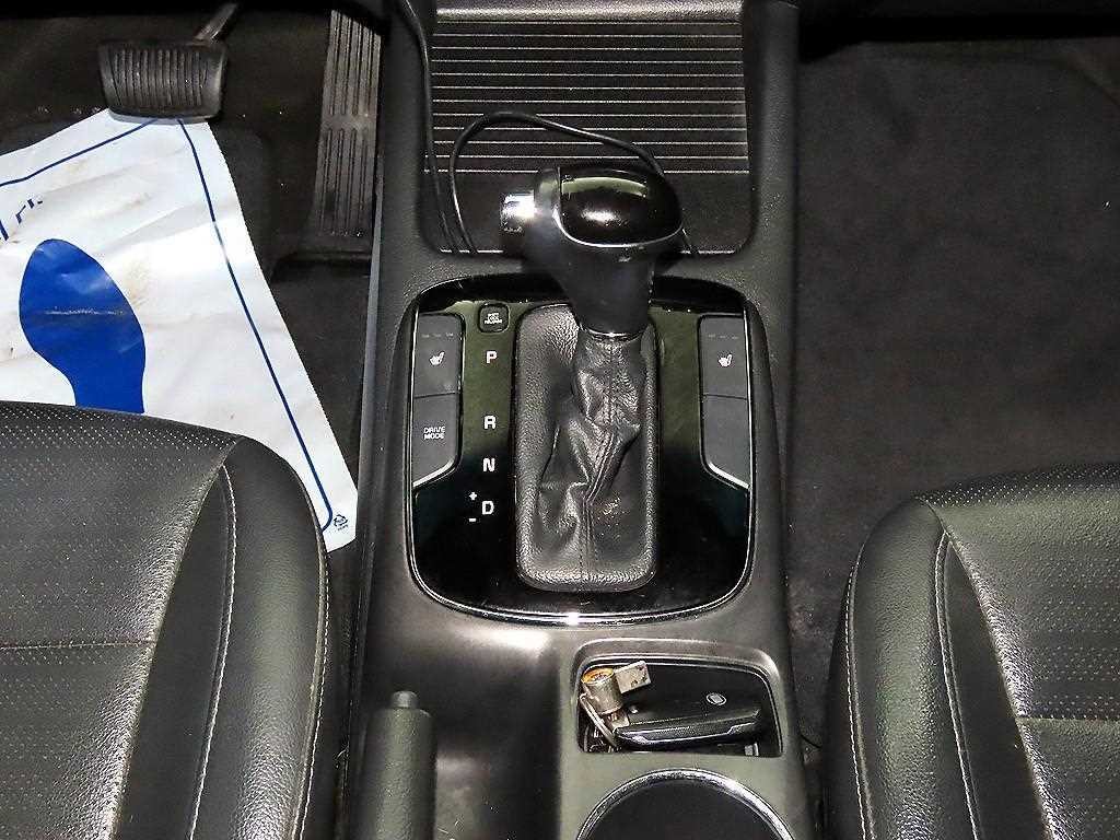기아 K3 더뉴 K3 1.6 GDI 트렌디 이미지 12
