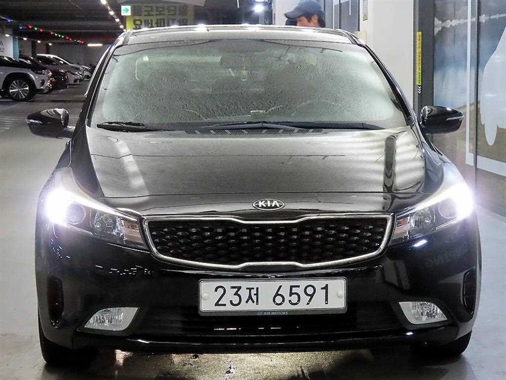 기아 K3 더뉴 K3 1.6 GDI 트렌디 이미지 2