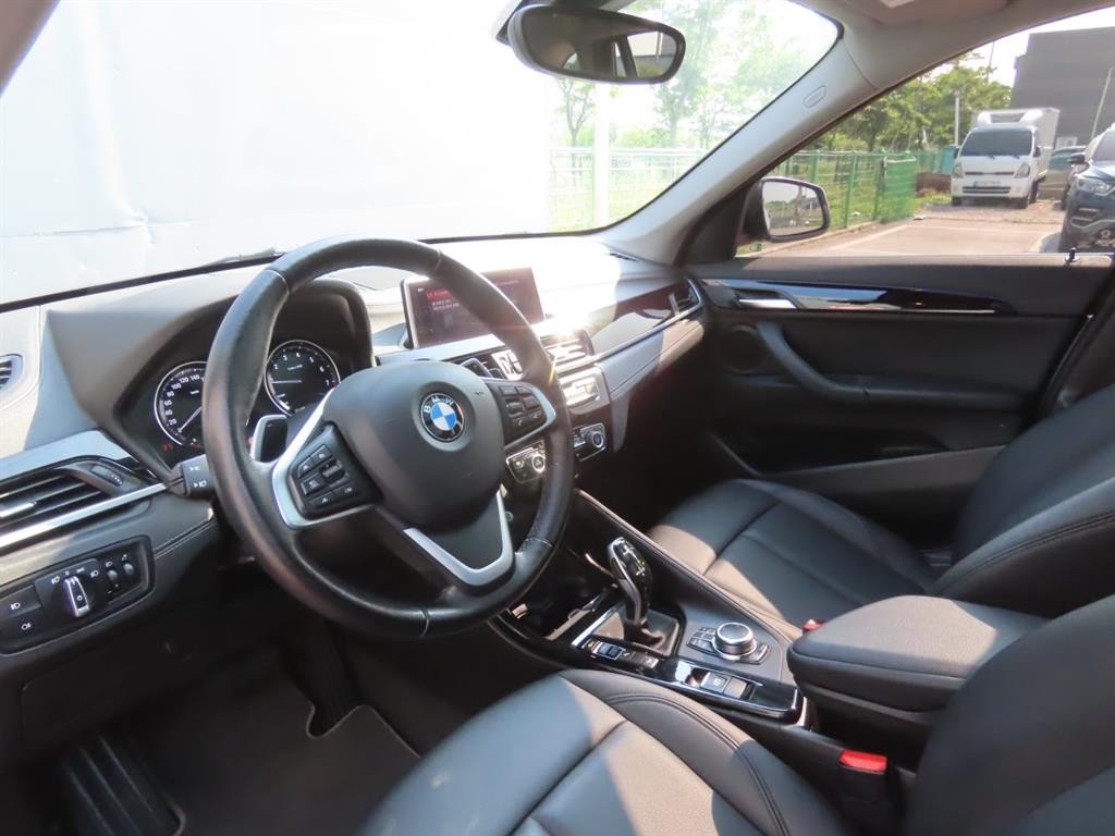 BMW X1 X1 (F48) xDrive 20i xLine 스페셜에디션 이미지 17