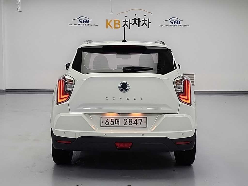 KG모빌리티(쌍용) 티볼리 베리 뉴 티볼리 2WD 가솔린 1.5 V3 이미지 3