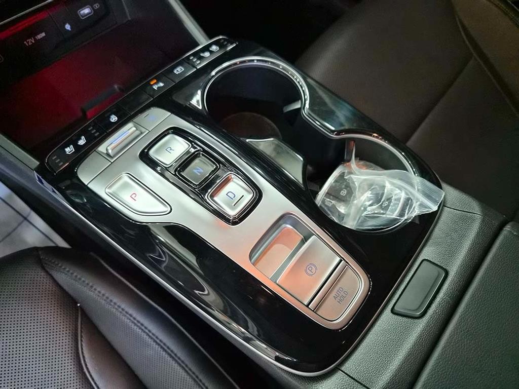 현대 투싼 투싼 (NX4) 가솔린 1.6 터보 2WD 인스퍼레이션 이미지 11