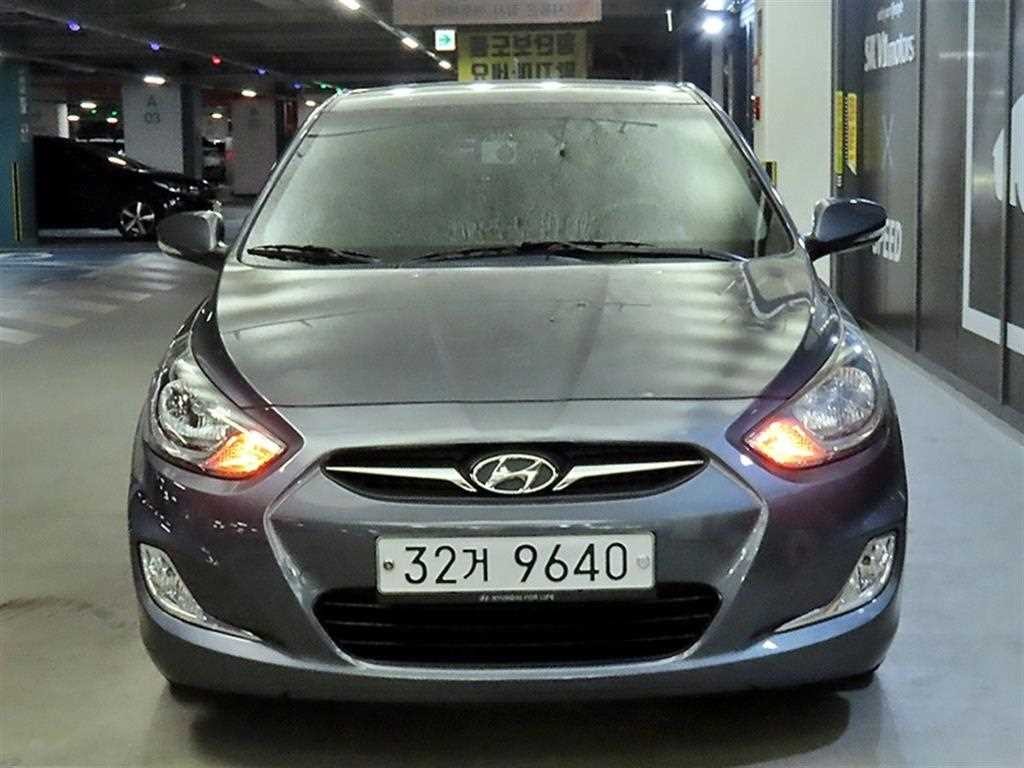 현대 엑센트 엑센트신형 위트 1.4VVT 프리미어 이미지 2