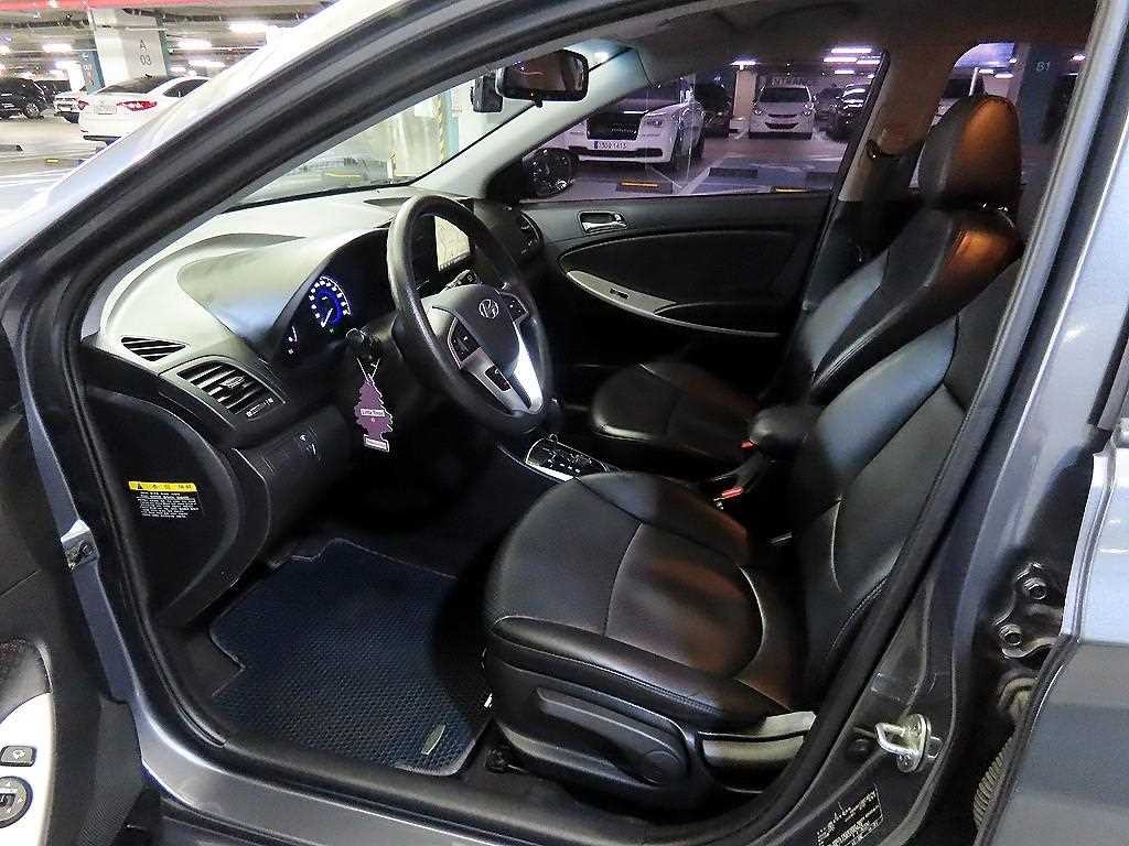 현대 엑센트 엑센트신형 위트 1.4VVT 프리미어 이미지 6