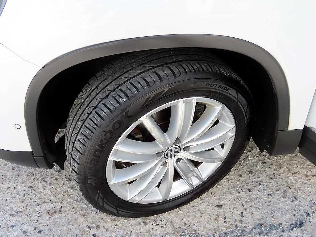 폭스바겐 티구안 뉴티구안 2.0 TDI 프리미엄 이미지 19