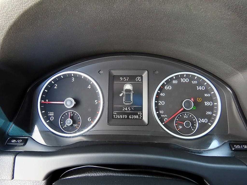 폭스바겐 티구안 뉴티구안 2.0 TDI 프리미엄 이미지 9