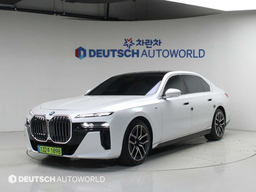 BMW 7시리즈 7시리즈 (G70) 740d xDrive M 스포츠 이미지 1