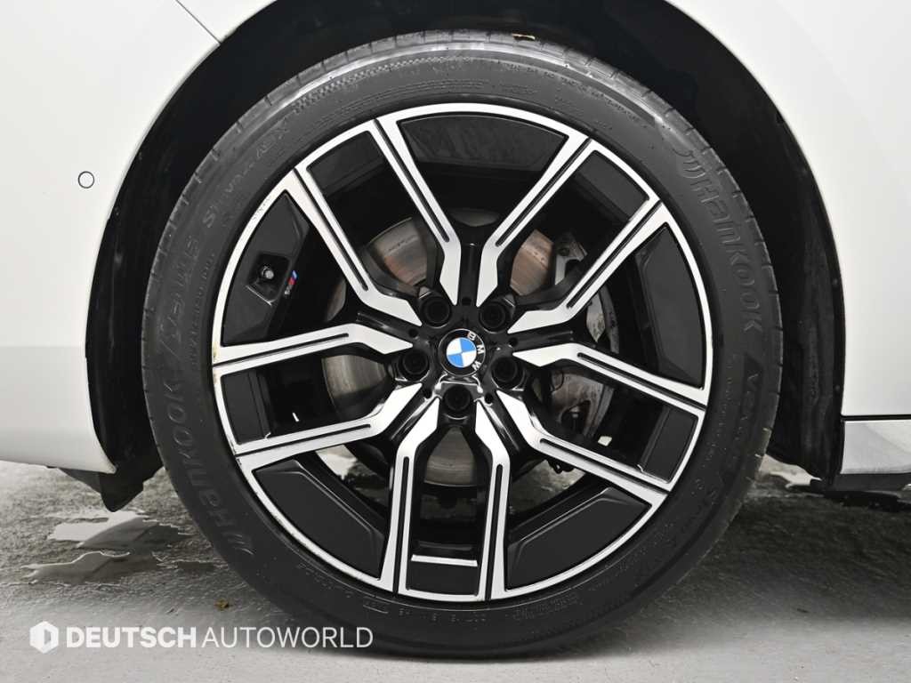 BMW 7시리즈 7시리즈 (G70) 740d xDrive M 스포츠 이미지 5