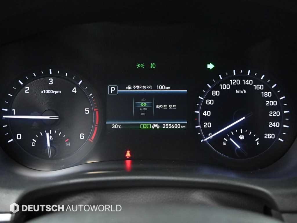 제네시스 G80 2.2D AWD 럭셔리 이미지 8