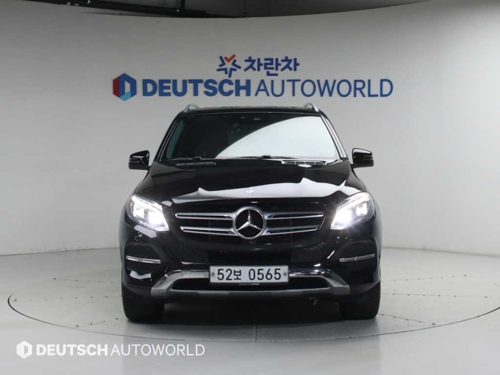 벤츠 GLE 클래스 GLE 클래스 W166 GLE 250 d 4MATIC 이미지 1
