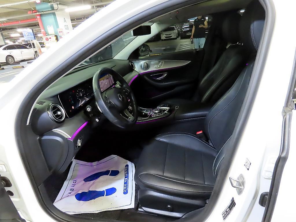벤츠 E 클래스 E-클래스 W213 E300 아방가르드 이미지 6