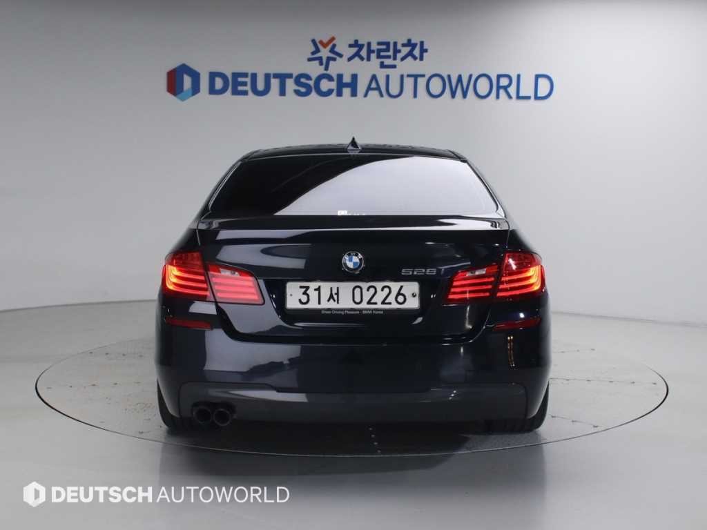 BMW 5시리즈 5시리즈 (F10) 528i M 에어로다이나믹 스페셜 에디션 이미지 4