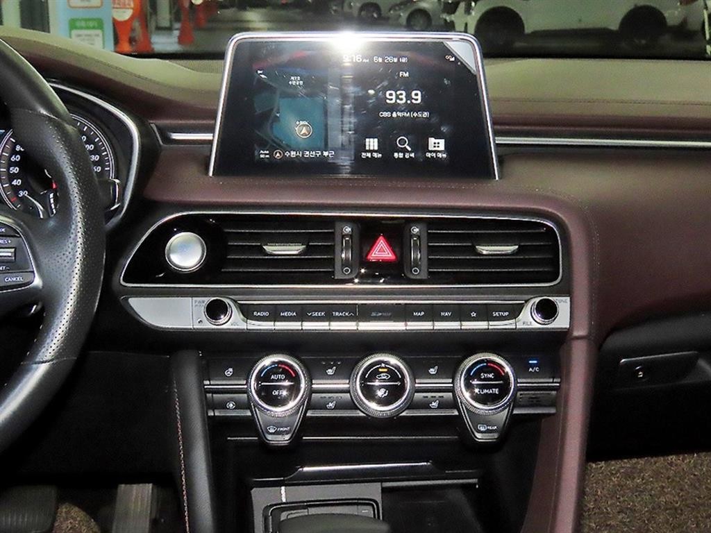 제네시스 G70 2.0T AWD 엘리트 이미지 11