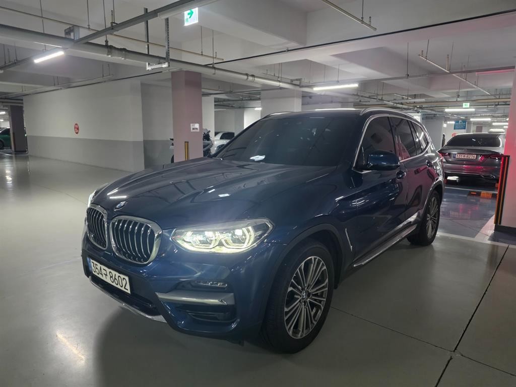 BMW X3 X3 (G01) xDrive 20i 럭셔리 이미지 2