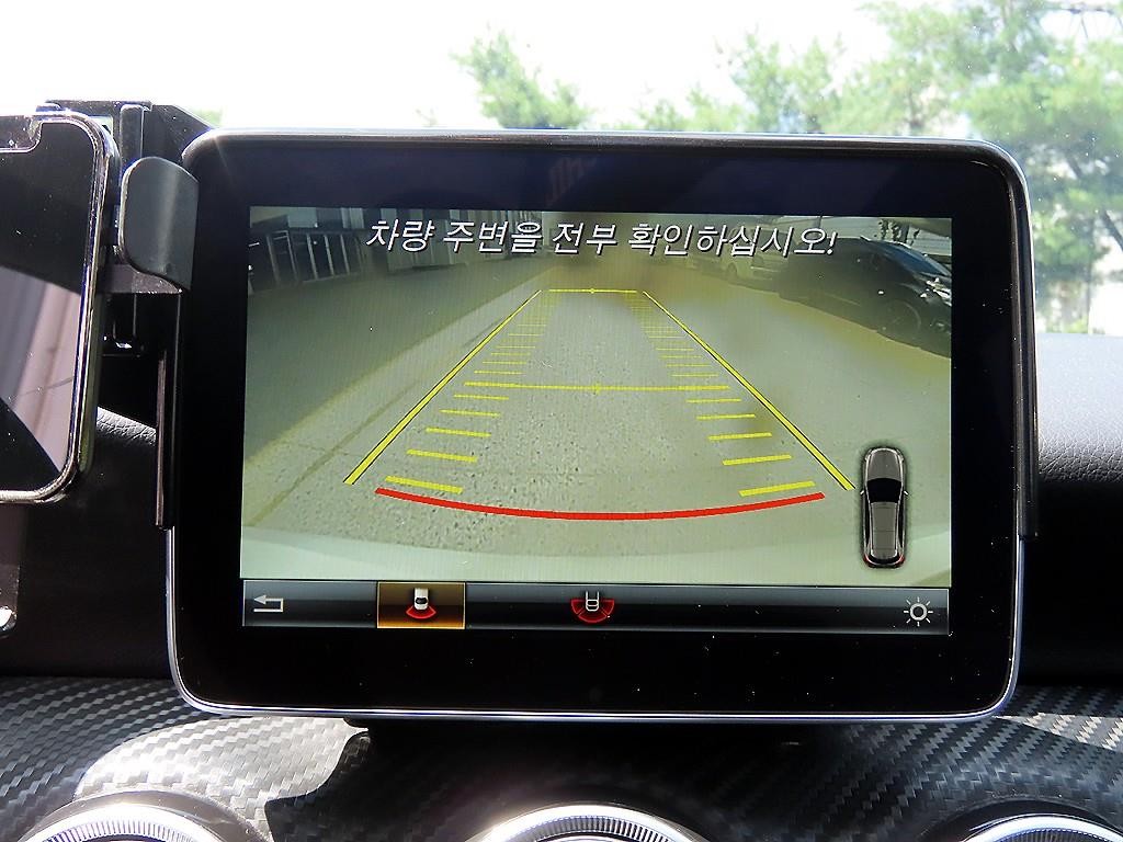 벤츠 A 클래스 A클래스 W176 A45 AMG 4MATIC 이미지 14