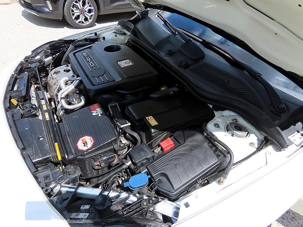 벤츠 A 클래스 A클래스 W176 A45 AMG 4MATIC 이미지 18