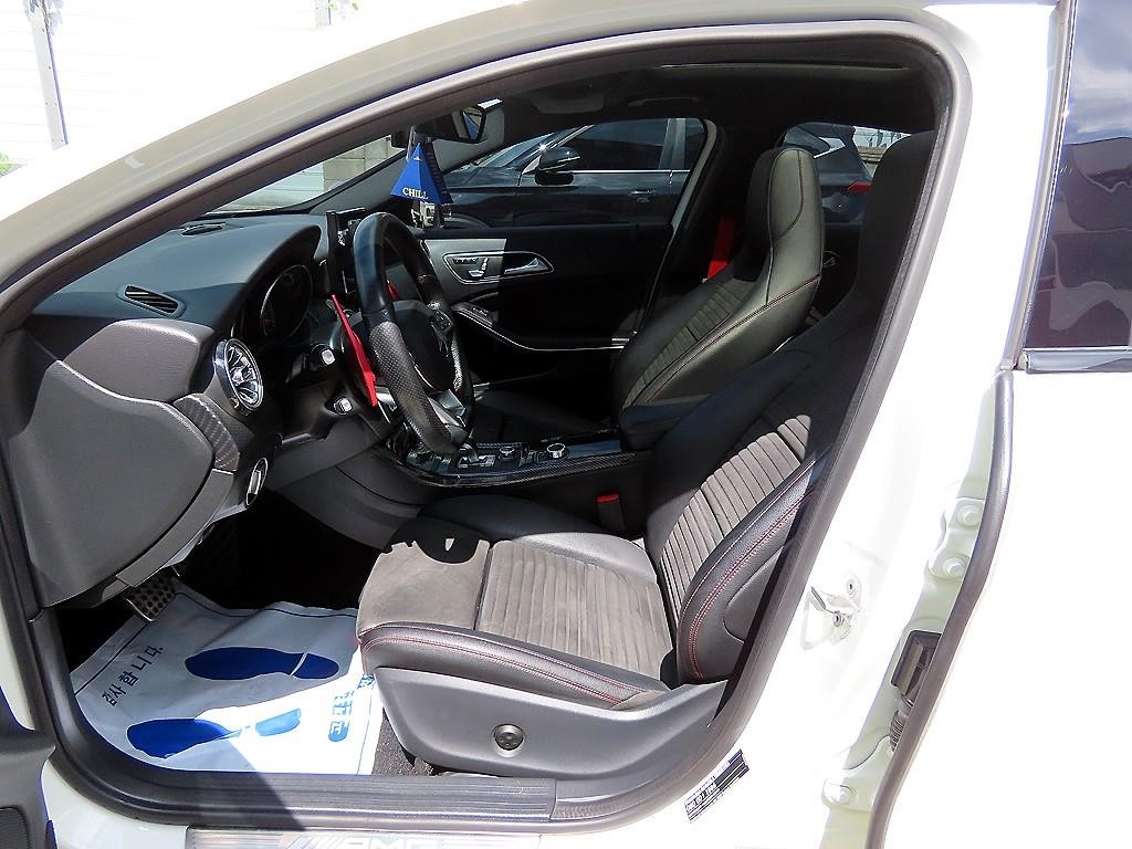 벤츠 A 클래스 A클래스 W176 A45 AMG 4MATIC 이미지 5