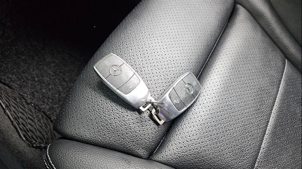 벤츠 GLC 클래스 GLC클래스 X253 GLC 300 4MATIC 쿠페 이미지 10
