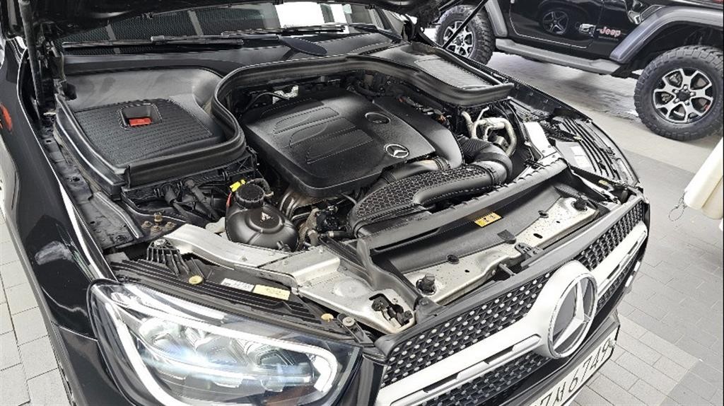 벤츠 GLC 클래스 GLC클래스 X253 GLC 300 4MATIC 쿠페 이미지 20