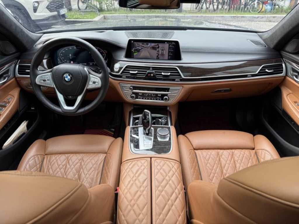 BMW 7시리즈 7시리즈 (G11) 730d xDrive 디자인 퓨어 엑설런스 이미지 6