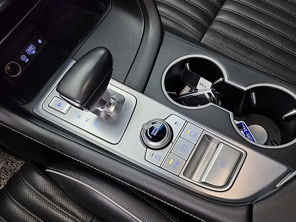 제네시스 G70 2.0T 스포츠 패키지 이미지 8