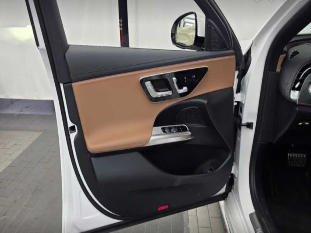 벤츠 E 클래스 E-클래스 W214 E200 AMG 라인 이미지 10