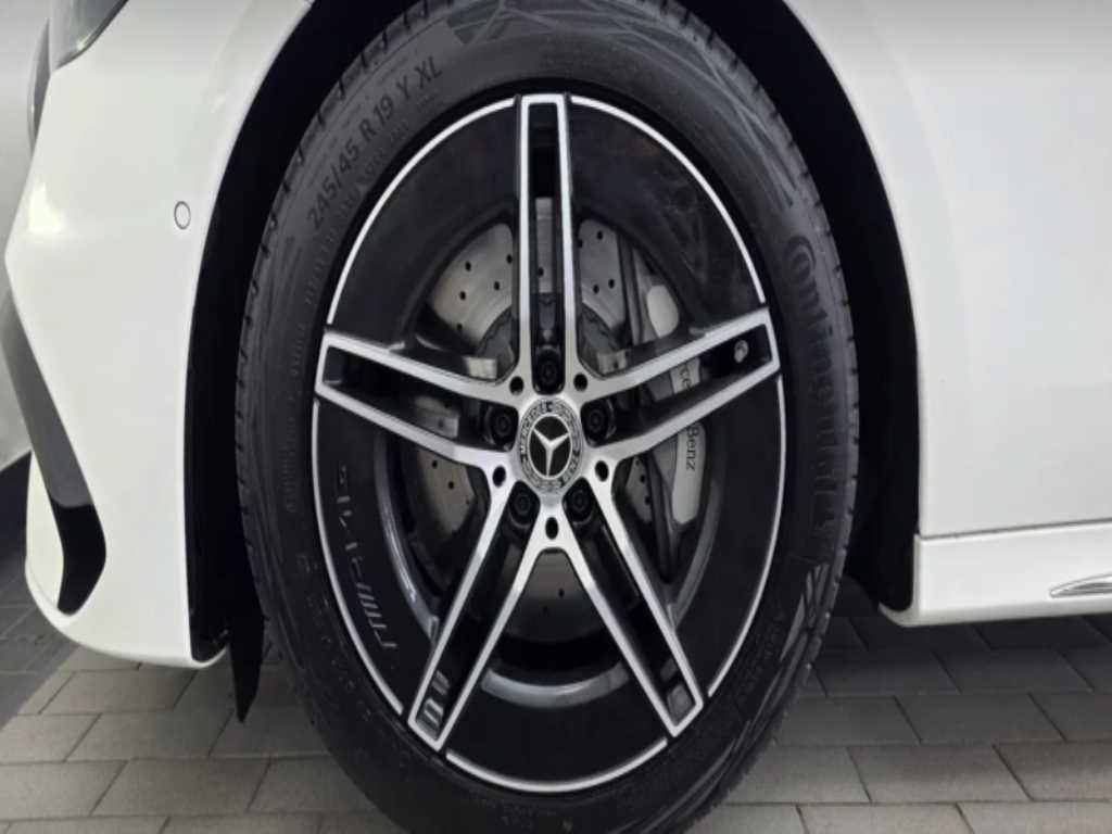 벤츠 E 클래스 E-클래스 W214 E200 AMG 라인 이미지 5