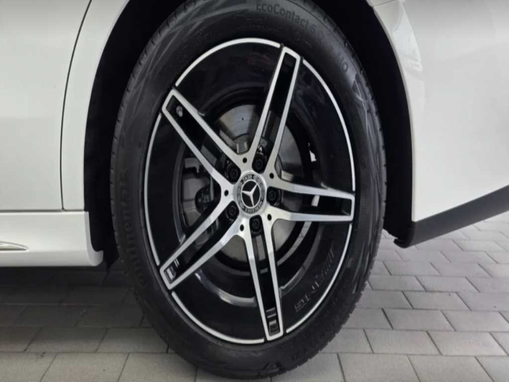 벤츠 E 클래스 E-클래스 W214 E200 AMG 라인 이미지 6