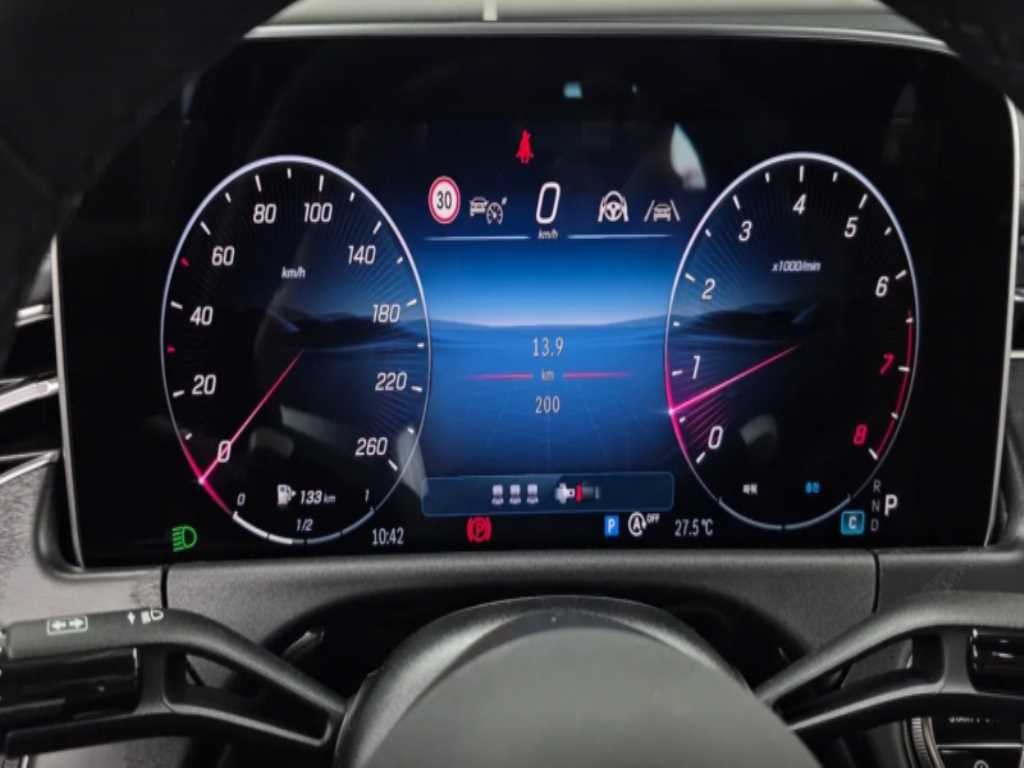 벤츠 E 클래스 E-클래스 W214 E200 AMG 라인 이미지 9