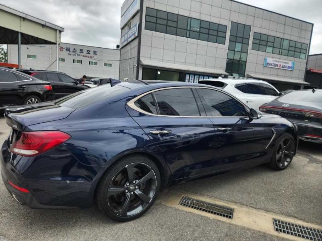 제네시스 G70 3.3T 스포츠 엘리트 이미지 2