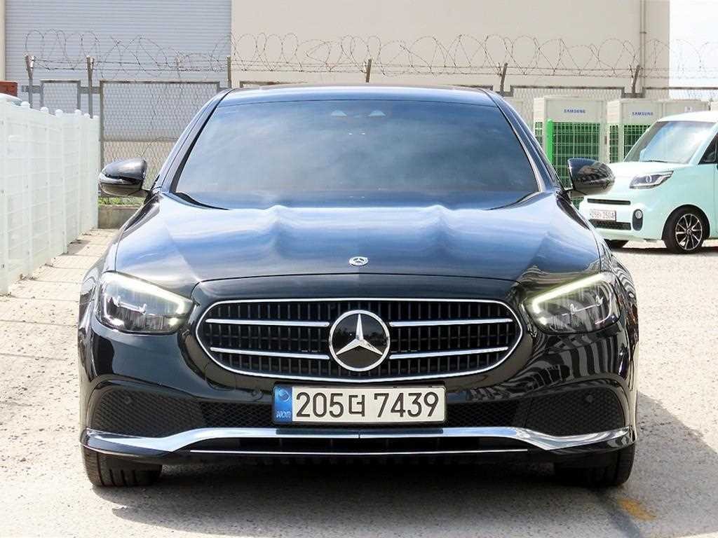 벤츠 E 클래스 E-클래스 W213 E250 아방가르드 이미지 1
