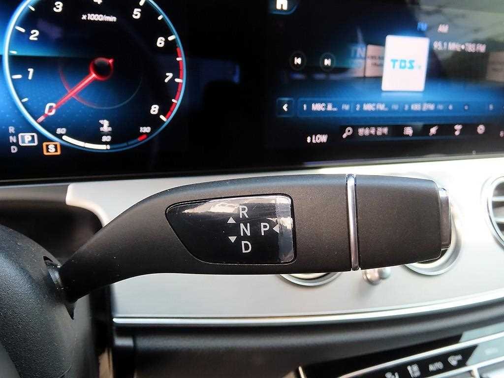 벤츠 E 클래스 E-클래스 W213 E250 아방가르드 이미지 10