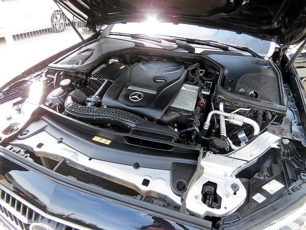 벤츠 E 클래스 E-클래스 W213 E250 아방가르드 이미지 19