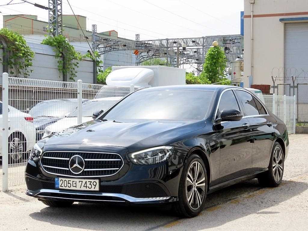 벤츠 E 클래스 E-클래스 W213 E250 아방가르드 이미지 2