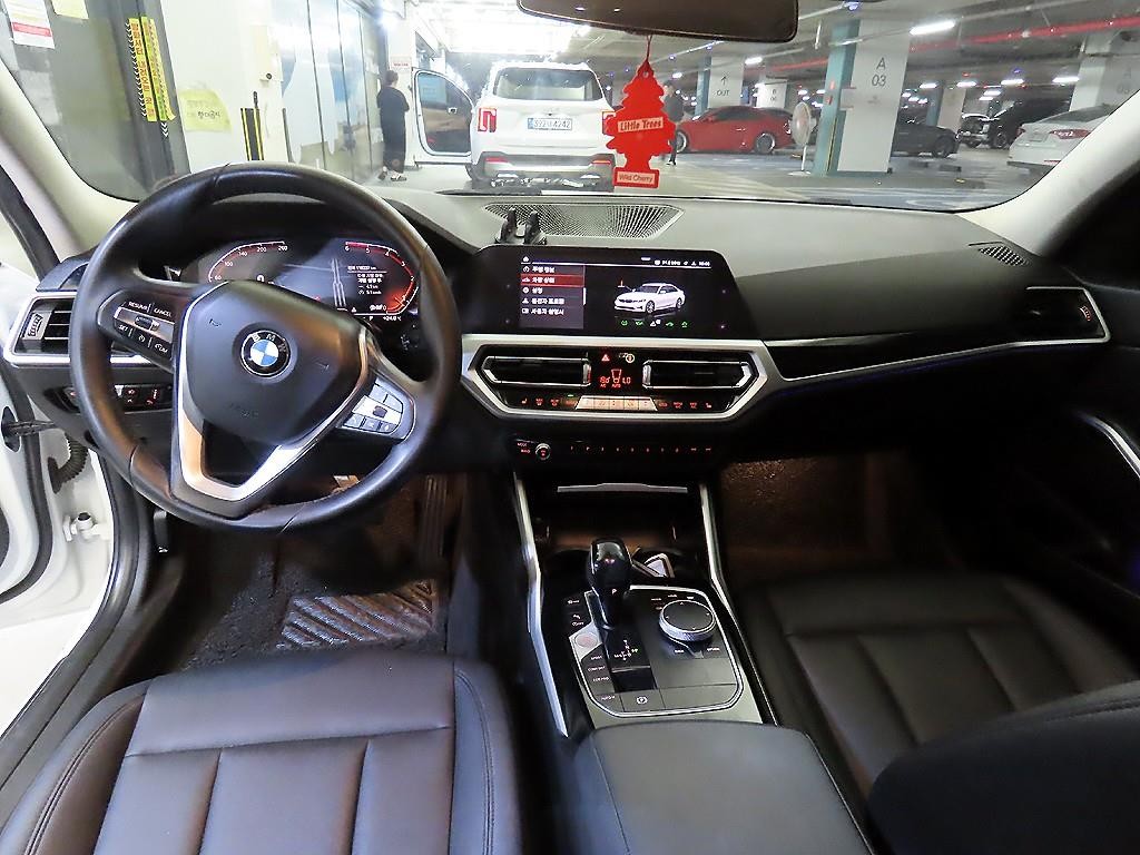 BMW 3시리즈 3시리즈 (G20) 320d xDrive 이미지 10